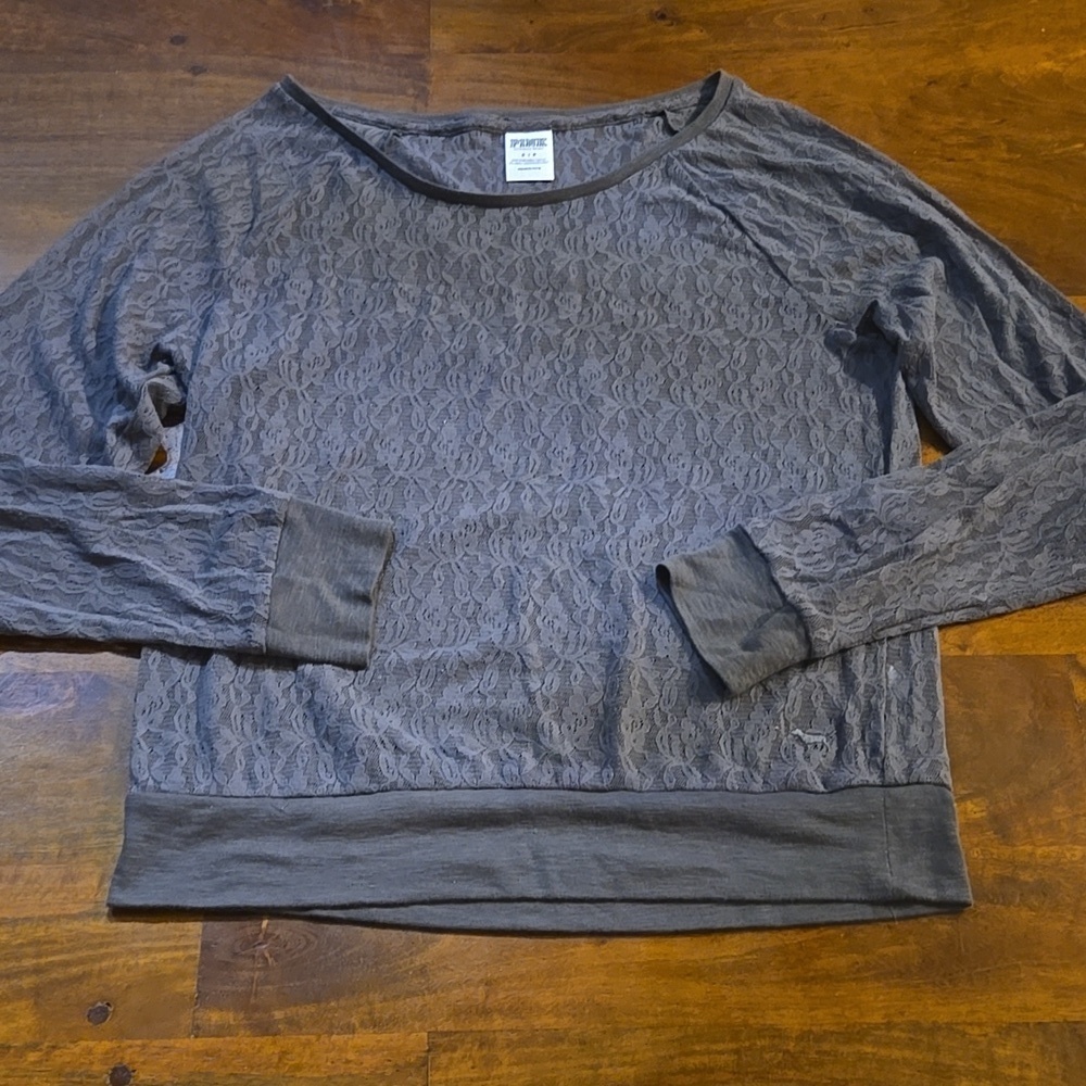 VS PINK Sheer Lace Long Sleeve  GrayTop Size Small